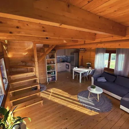 Na Wzgorzu بيت للعطل Suchacz